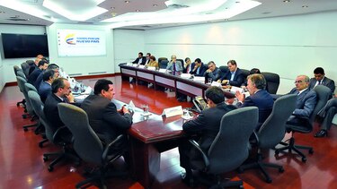 Colombia trata de salvar acuerdo