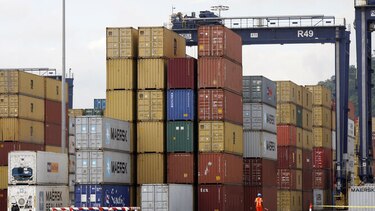 Gabinete aprueba modificar arancel nacional de importación