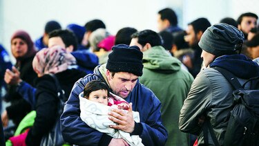 Piden emergencia migratoria en Grecia