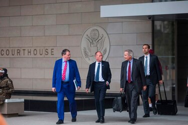 Musk, absuelto en demanda por llamar pedófilo a espeleólogo británico