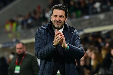 Buffon dimite tras fracaso mundialista de Italia