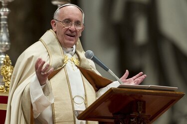 Papa Francisco dice que ‘comportamientos’ de miembros de la Iglesia dañan su eficacia