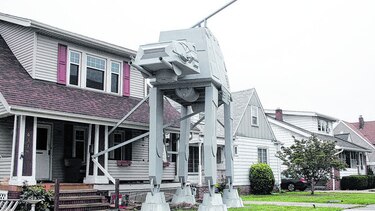 Causa sensación enorme adorno de ‘Star Wars’