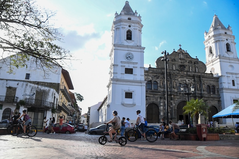 Panamá atrajo más de 2.14 millones de visitantes y captó $4,916 millones en 9 meses