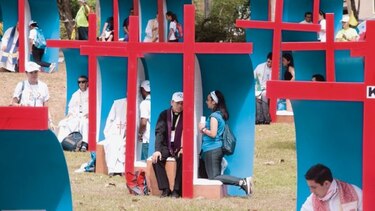 Peregrinos y Ulloa se confiesan en el parque del perdón de la JMJ