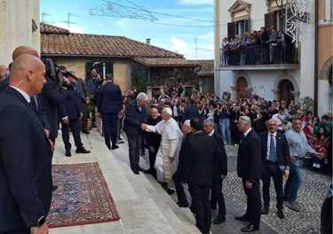 León XIV visita por sorpresa un santuario de los agustinos en las afueras de Roma