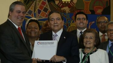 Concertación presenta paquete de reformas constitucionales al Ejecutivo; el documento será llevado este martes al Gabinete