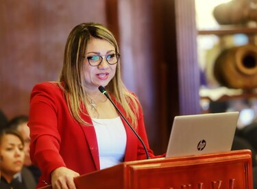 Se instala comisión tripartita para coordinar acciones en materia laboral