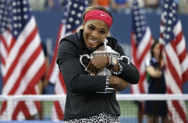 Serena vence a Wozniacki y conserva su reinado en el US Open
