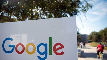 Falla en red social de Google expone información de medio millón de cuentas