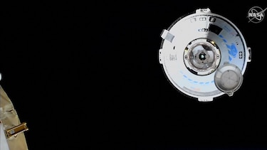 Starliner, la cápsula de Boeing, se acopló a la ISS