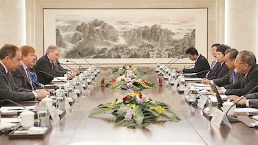 EU pide a China un yuan estable