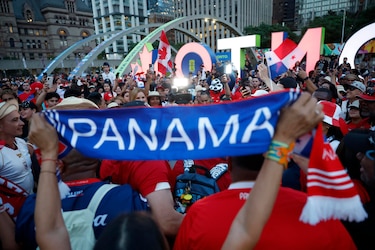 Panameños llegan al Mundial con deuda en las tarjetas de crédito