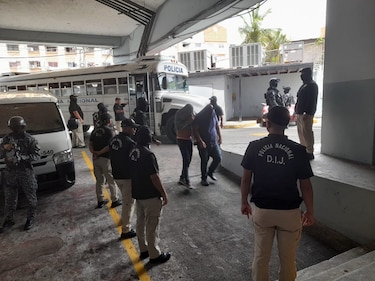 Organización criminal usaba fincas y mensajería encriptada para ocultar droga y evadir a las autoridades, según la fiscalía