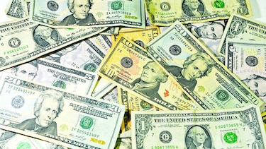 La inflación interanual en Estados Unidos repuntó al 3.3% en marzo