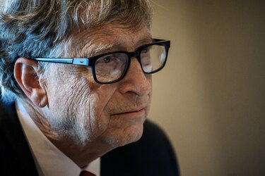 Bill Gates, ‘muñeco vudú’ de los complotistas en internet