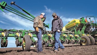 Comisión Europea propone reducir subsidios agrícolas