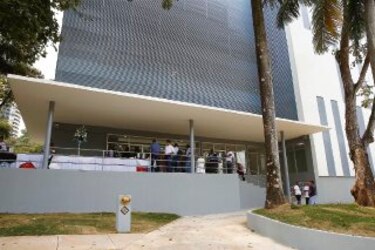 Edificio recién inaugurado de la CSS no funciona en su totalidad