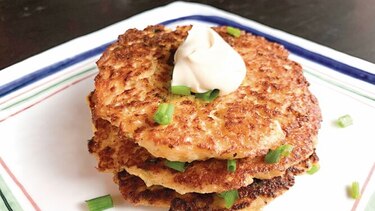 Tortas de coliflor y queso