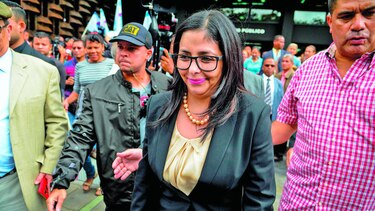 Canciller denuncia a Henry Ramos Allup