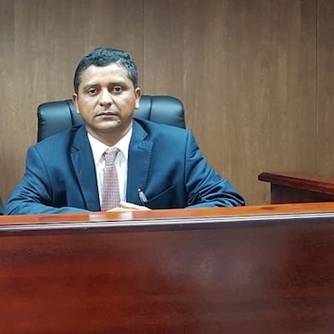 Luis Eduardo Camacho fue electo presidente de la Comisión de Gobierno; Pinilla rompe con el bloque de los 37