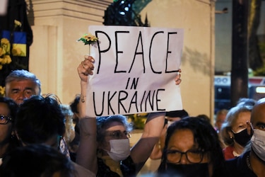 Termina el primer encuentro entre Rusia y Ucrania tras menos de dos horas de deliberación