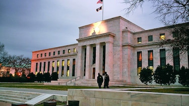 Fed recorta 0.5 puntos su tasa de referencia