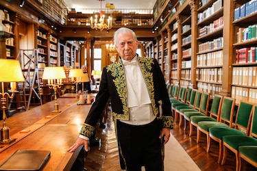 El Nobel que quiso ser presidente: la otra batalla de Vargas Llosa