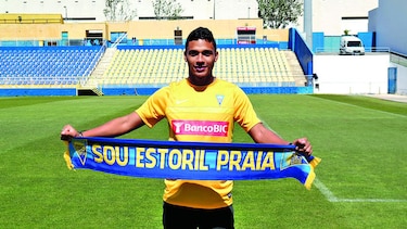 Jorman se estrena ante el Porto de Iker