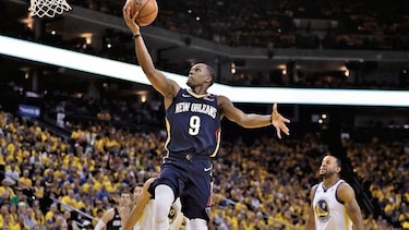 Pelicans se arman para la temporada