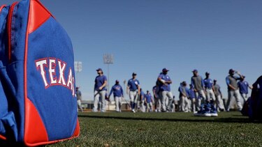 Los Rangers de Texas confirman casos de Covid-19 entre el personal