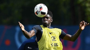 El Barcelona anuncia acuerdo para fichar al francés Umtiti