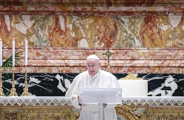 El papa condena que haya ‘demasiadas guerras’, ‘demasiada violencia’
