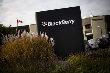 Saludable sueldo del nuevo jefe de BlackBerry