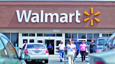 Wal-Mart Stores se reorganiza