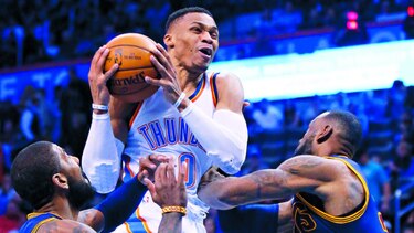 Westbrook sigue prendido