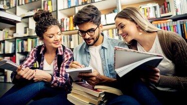 Ser universitario te da garantía permanente