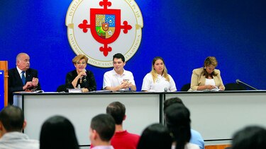 Debaten sobre ética en la Corte