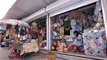 Parcial inauguración de histórico sitio comercial