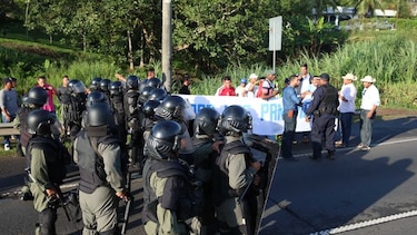 Varela dice que operación humanitaria en cerro Galera se mantendrá