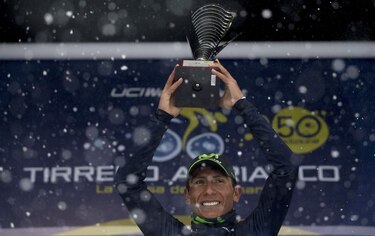 Quintana gana la cuarta etapa y es nuevo líder en la Tirreno-Adriático