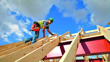 Se fortalece construcción de casas