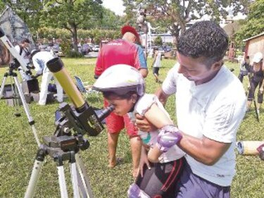 Domingo para observar al astro rey
