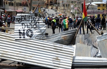 Escalan protestas en Bolivia por cuestionado triunfo de Evo Morales