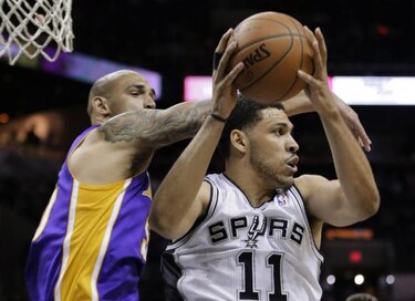 Spurs acaban de líderes, Heat llenos de dudas y Durant máximo encestador