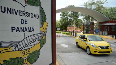 Comienza carrera por la rectoría de la Universidad de Panamá