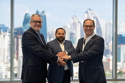 Motta Orillac Advisors y OneSource se unen para impulsar la competitividad de las empresas panameñas