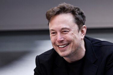 Gremio de periodistas de Europa dejará de usar X en rechazo a Musk y Trump