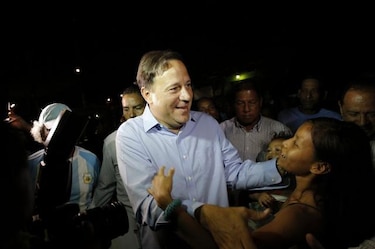 WSJ celebra el triunfo de Varela y cuestiona ‘tácticas’ de Martinelli