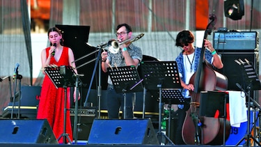 Termina el festín musical